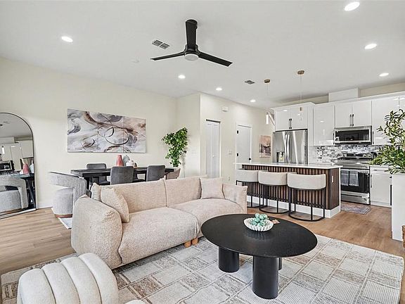 5th image of 3623 N 54th St Unit 2