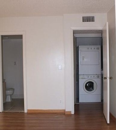 WASHER-DRYER COMBO
