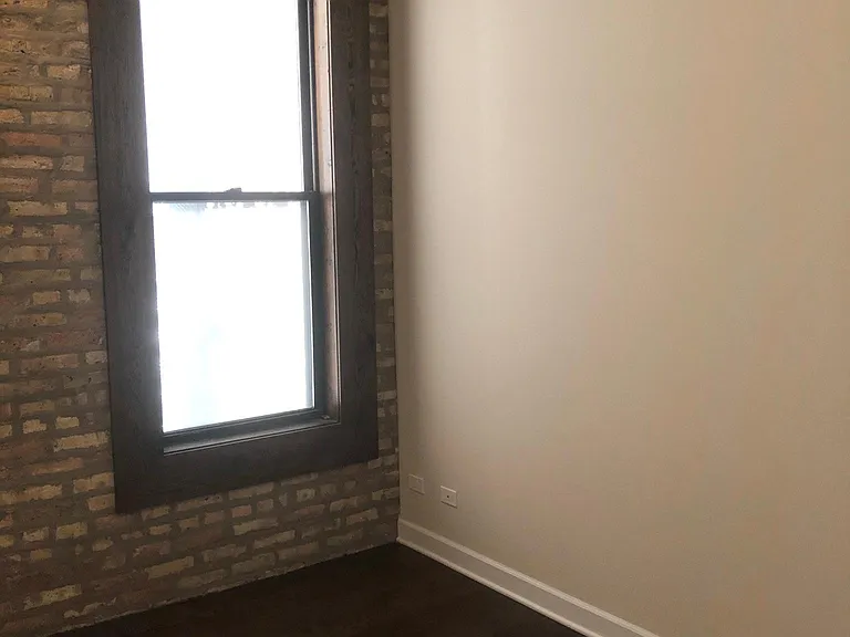 1432 N Elk Grove Ave #2R — Photo 14