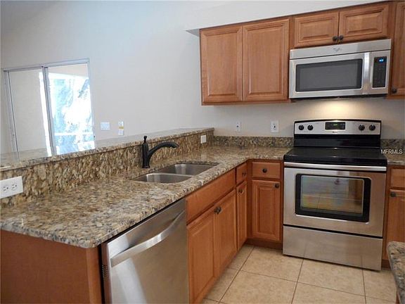 3rd image of 2120 Pickard Ln