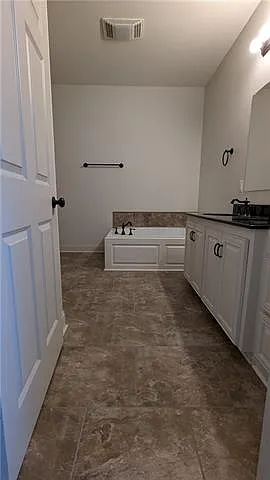 9725 Kinglet Dr — Photo 37
