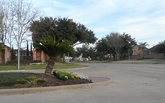 5th image of 12223 Shadowhollow Dr