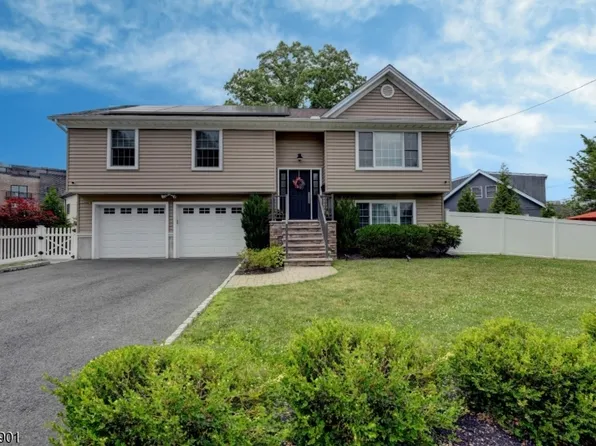 41 Strickland Ave, Little Falls Twp., NJ 07424