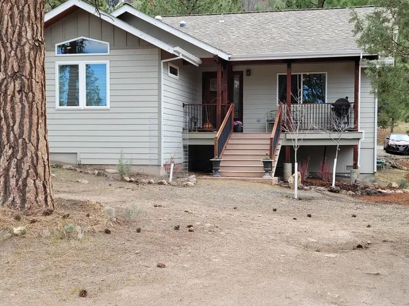 5305 Tennis Ct, Weed, CA 96094