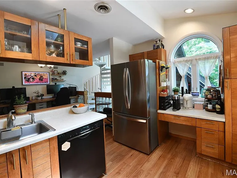 903 Strecker Rd — Photo 18