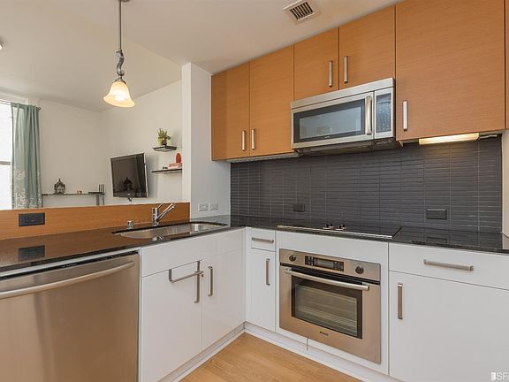 4th image of 74 New Montgomery St Unit 404