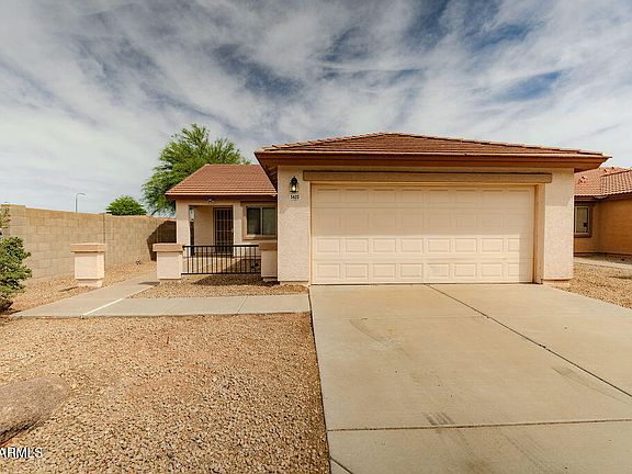 2nd image of 5422 W HUNTINGTON Drive