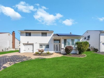 377 Clearmeadow Drive, East Meadow, NY, 11554