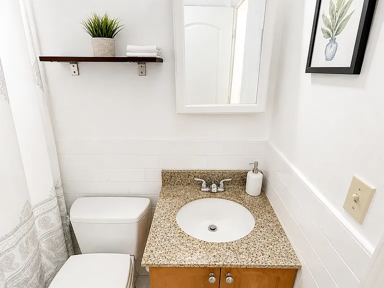 25-27 Glenville Ave #5 — Photo 12