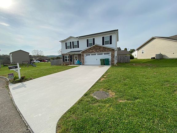 3rd image of 6810 Highbank Ln