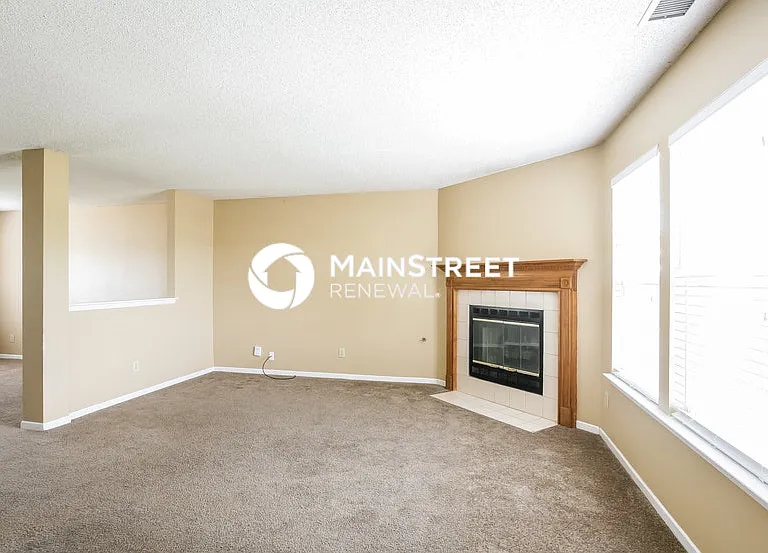 2114 Summer Breeze Way — Photo 4