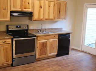 913 W Chestnut Street #FL 1ST, Denison, TX 75020