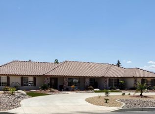 12755 Quail Summit Rd, Apple Valley, CA 92308