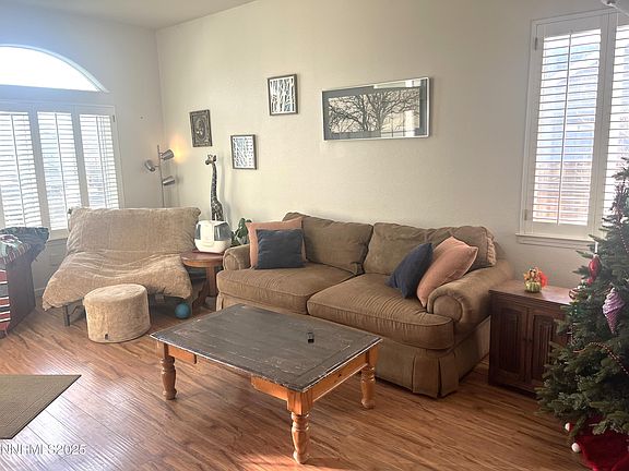 5th image of 1310 Chichester Dr