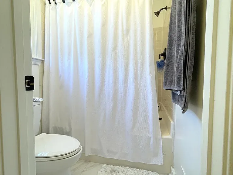 502 Clagett St SW — Photo 24