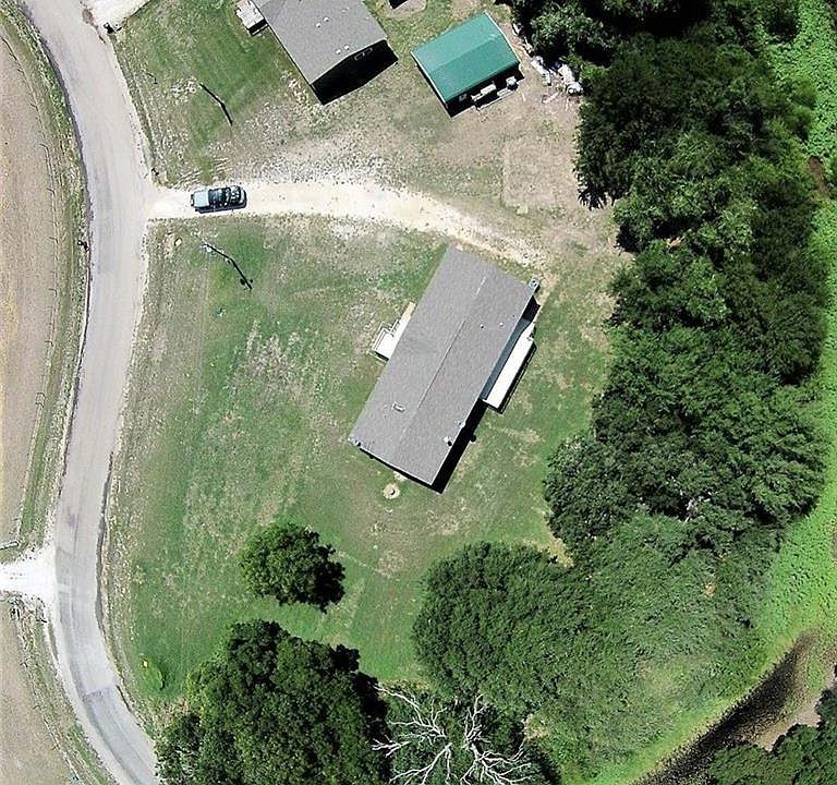 1st image of 300 Sunset Acres Ct