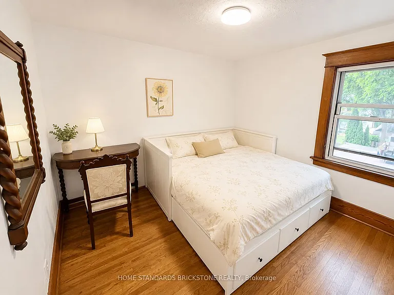 5400 Cedar St — Photo 14