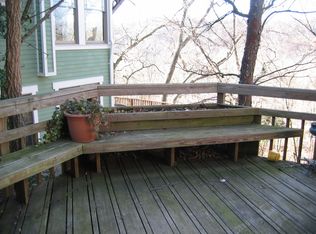 6366 Ridge Dr, Bethesda, MD 20816