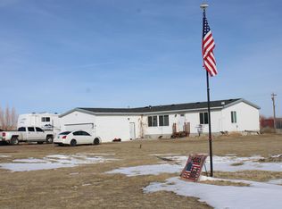 771 Emigrant Rd, Lyman, WY 82937