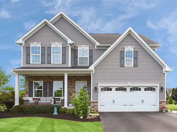 1446 Deer Creek Crossing Dr, Canonsburg, PA 15317
