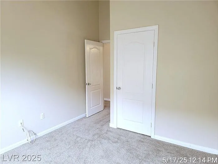 316 Fountain Crossing Ln — Photo 25