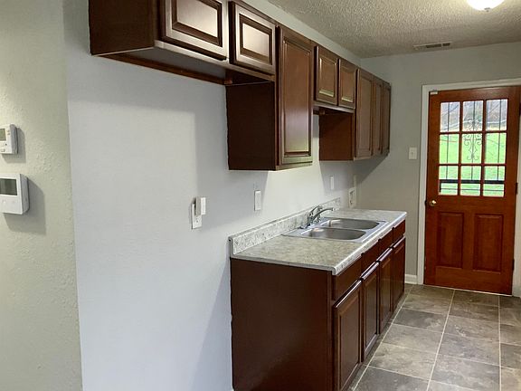 4th image of 213 W Norwood Ave