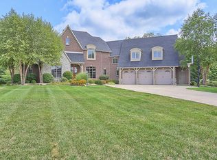 1510 Riverwood Point, Mahomet, IL