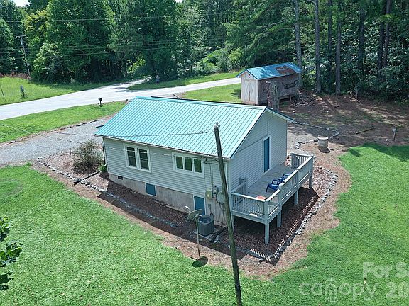 5th image of 3392 Pearidge Rd