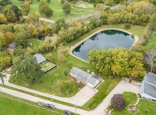 703 Eva Ln, Sandwich, IL 60548