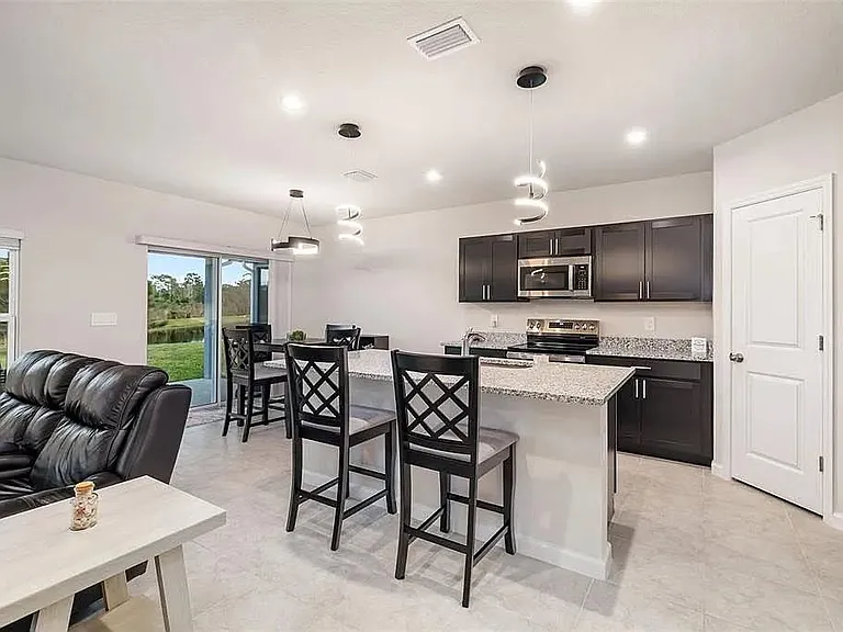 619 172nd Ct E — Photo 45