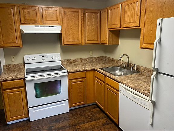 5th image of 60 West St #1-2