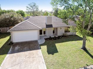 7799 Pikes Peak Dr, Jacksonville, FL 32244