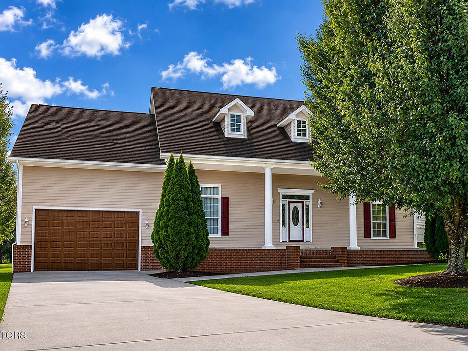 1st image of 1833 Edward Dr