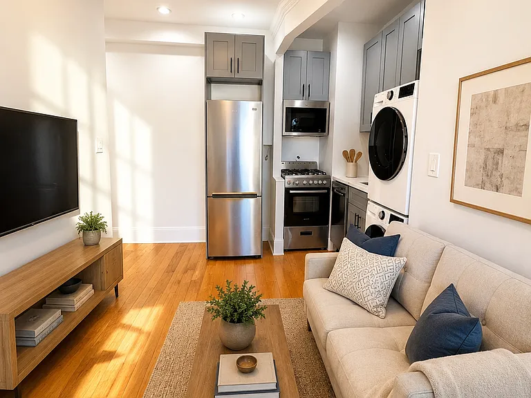 442 Lorimer St #4 — Photo 3