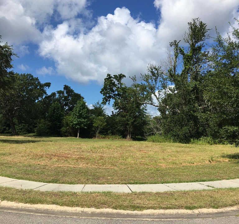 1st image of 123 Destiny Oaks Dr