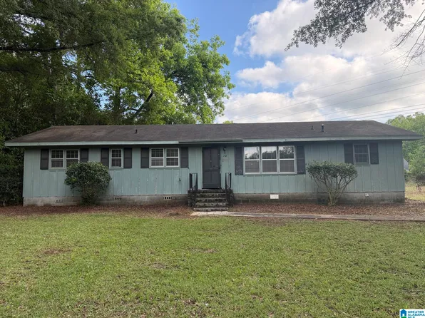328 Wheeler St, Sylacauga, AL 35150