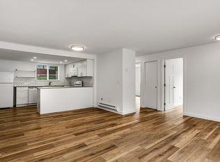 13737 32nd Ave NE #1, Seattle, WA 98125