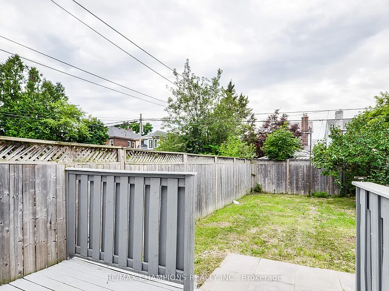 734 Willard Ave #MAIN — Photo 33