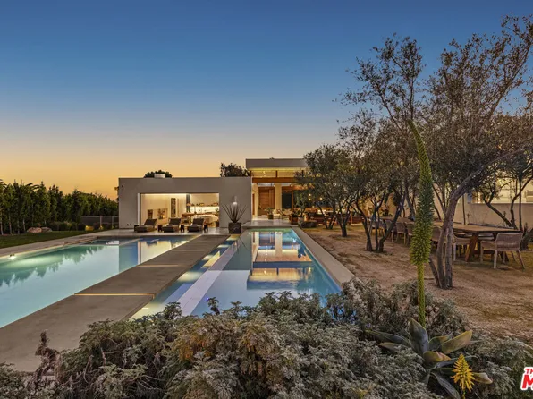 28837 Selfridge Dr, Malibu, CA 90265