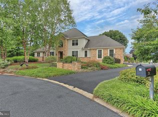 20 Wetherburn Ct, York, PA 17404