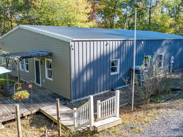 79 Susies Ln, Danville, PA 17821