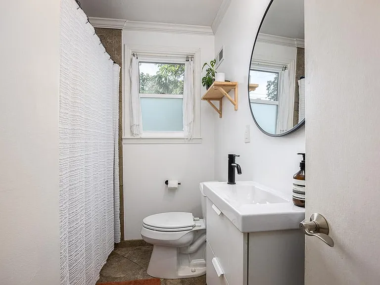 632 Watsonwood Dr — Photo 23