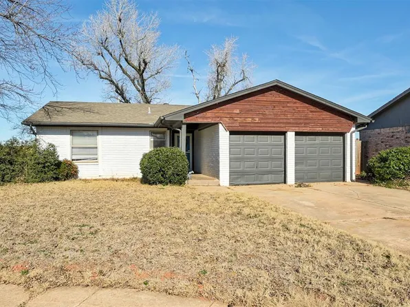 743 W Juniper Dr, Mustang, OK 73064