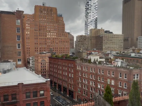 121 Reade Street image 9 of 12