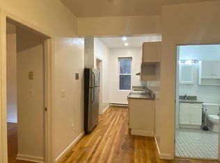 9 Cleveland Pl #8, Boston, MA 02113