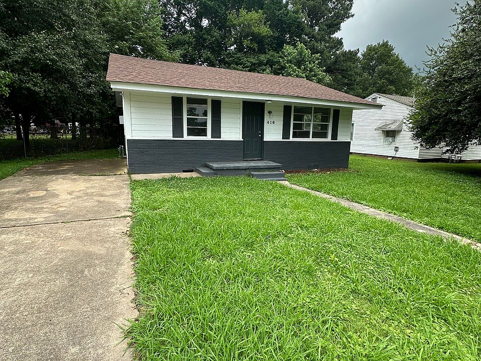 1st image of 416 Ridgecrest St
