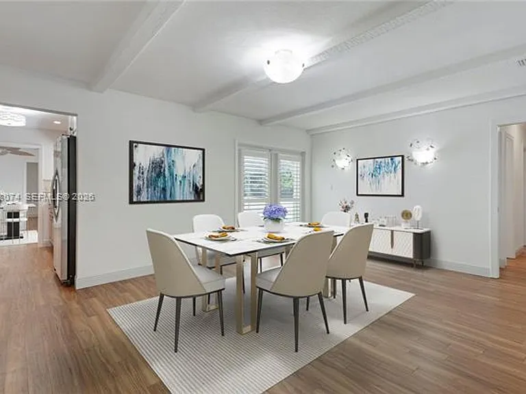 7715 SW 122nd St — Photo 5