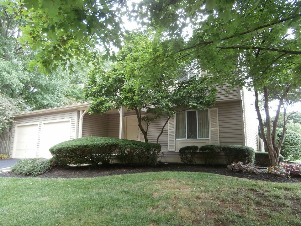 1st image of 2430 Bentree Ct