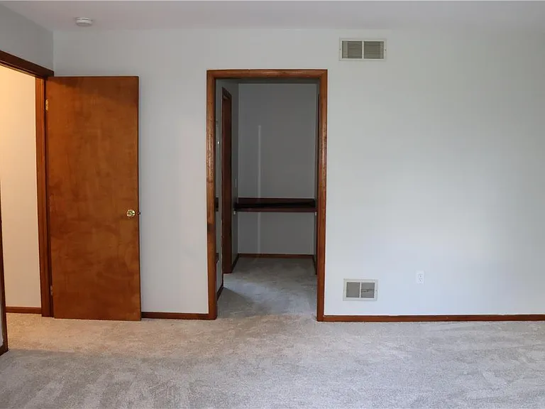 3500 Lafayette Dr — Photo 13