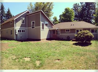 1410 S Bay Rd NE, Olympia, WA 98506